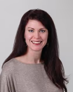 Dr. Ailisa Smith