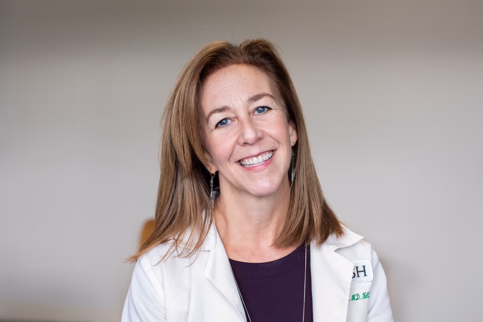 Dr. Jennifer Earvolino