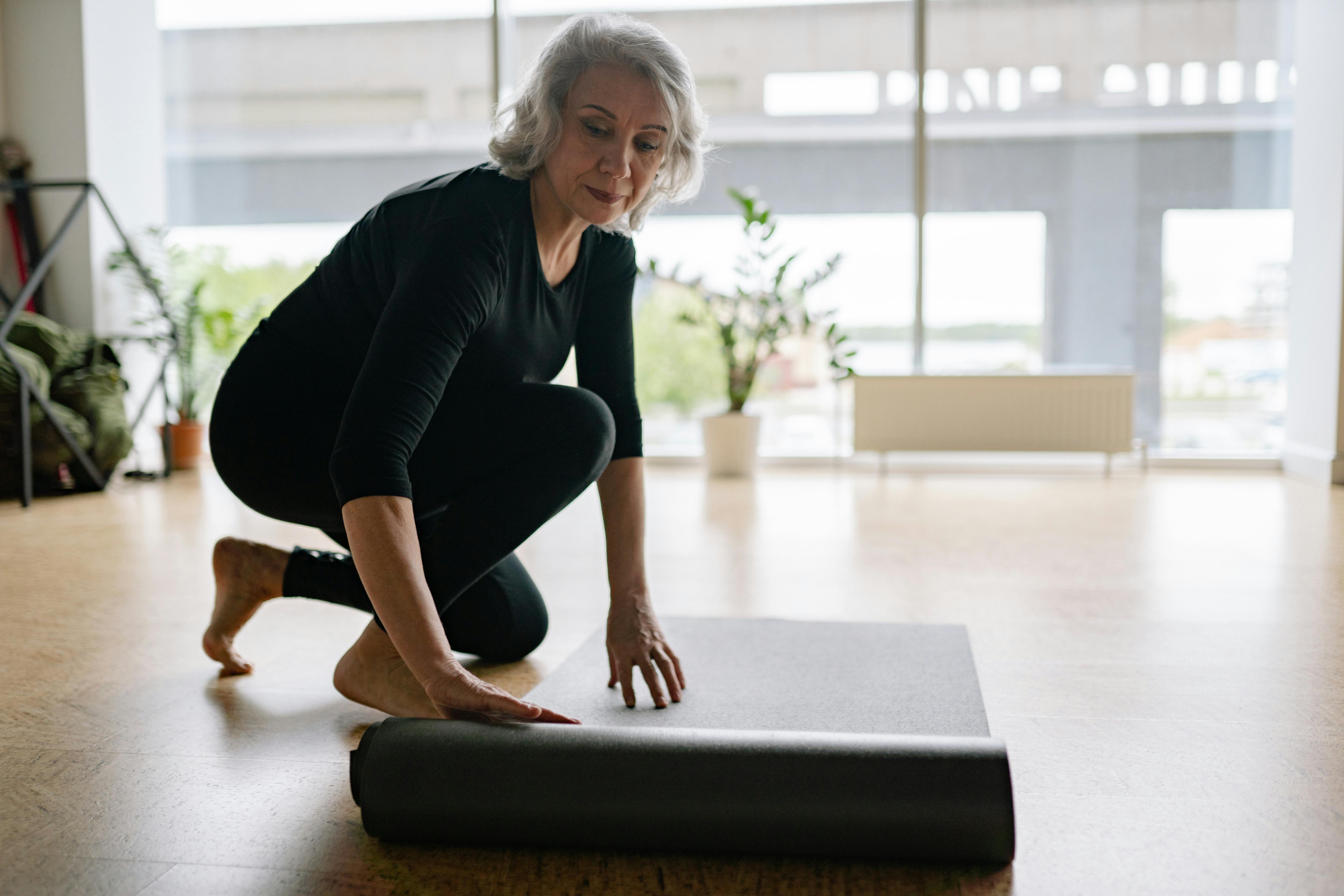 10-minute seated stretch routine for improved mobility