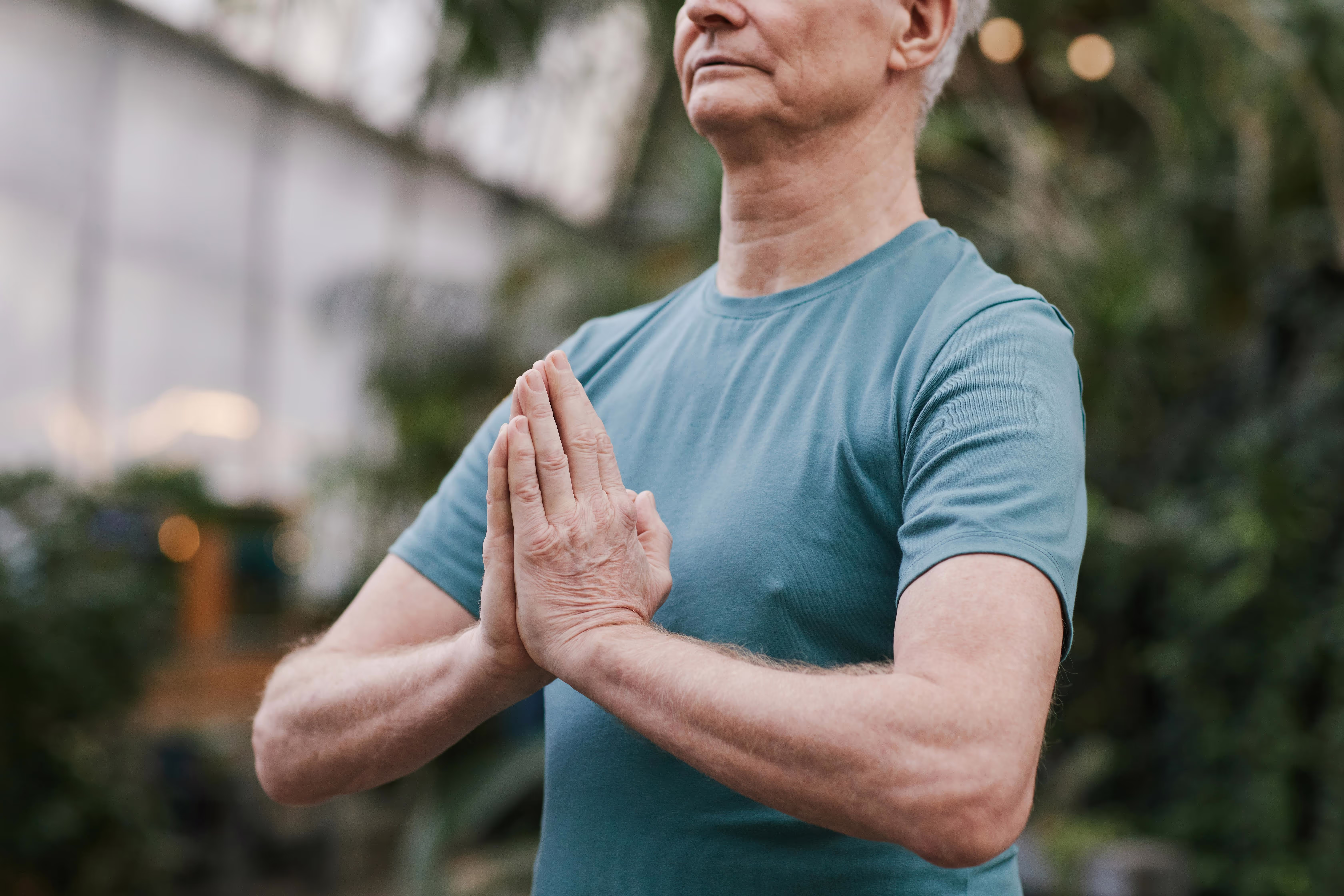 5 standing exercises to relieve hip pain
